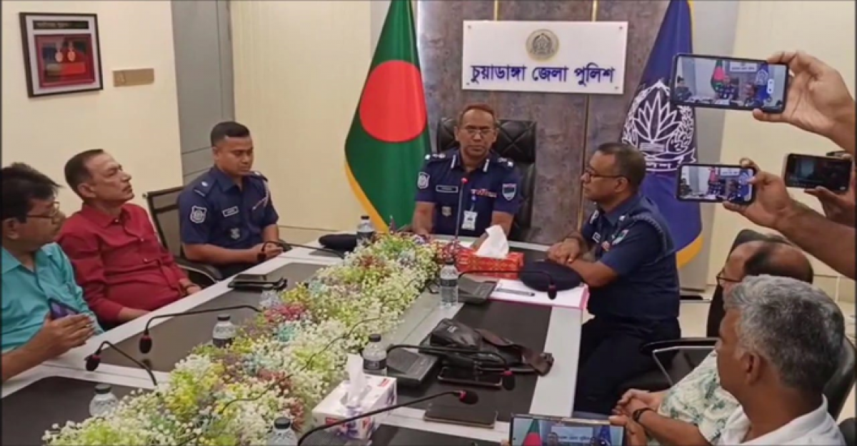 চুয়াডাঙ্গায় সাংবাদিকদের সাথে মতবিনিময় করলেন অ্যাডিশনাল ডিআইজি