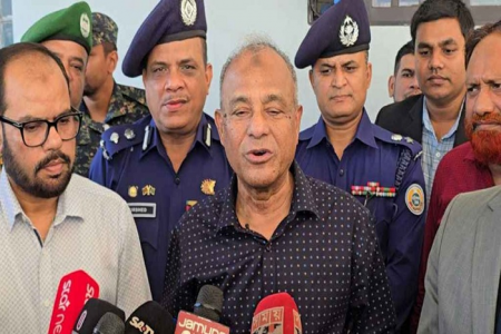 প্রতিবেশী দেশ অশান্তির উসকানি দিচ্ছে: স্বরাষ্ট্র উপদেষ্টা