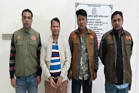 দিনাজপুরে ‘ডেভিল হান্ট’ অপারেশনে শীর্ষ সন্ত্রাসী শাহ আলম গ্রেপ্তার