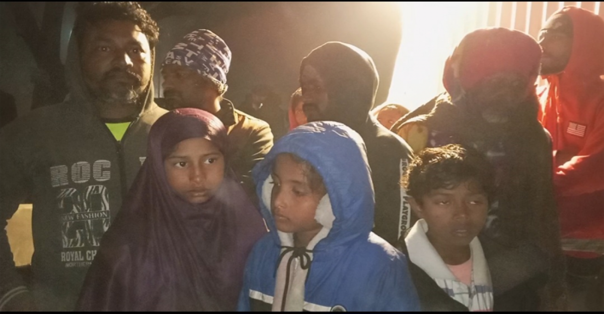 দর্শনা সীমান্ত দিয়ে নারী-শিশুসহ ১৪ ভারতীয় নাগরিককে পুশইন
