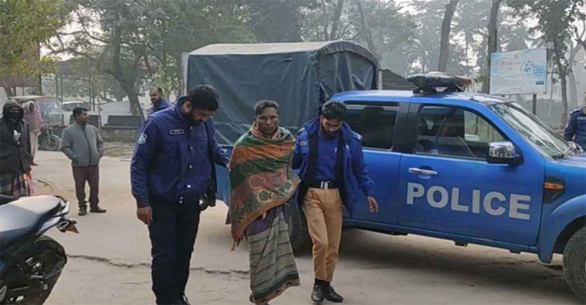  মাদকের টাকা না দেওয়ায় আপন খালাকে কুপিয়ে হত্যা  