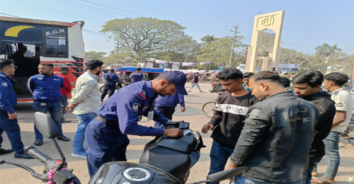 জীবননগরে আইনশৃংখলা বাহিনীর চেকপোস্ট, যানবাহন চেকিং মামলা ৫