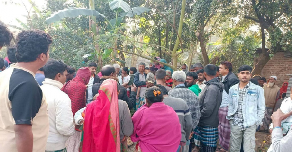 নওগাঁয় খাসির মাংসের নামে ‘কুকুরের মাংস’ বিক্রির অভিযোগ