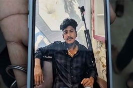 বাগেরহাটে বাড়িতে ঢুকে কলেজছাত্রকে গুলি করে হত্যা  