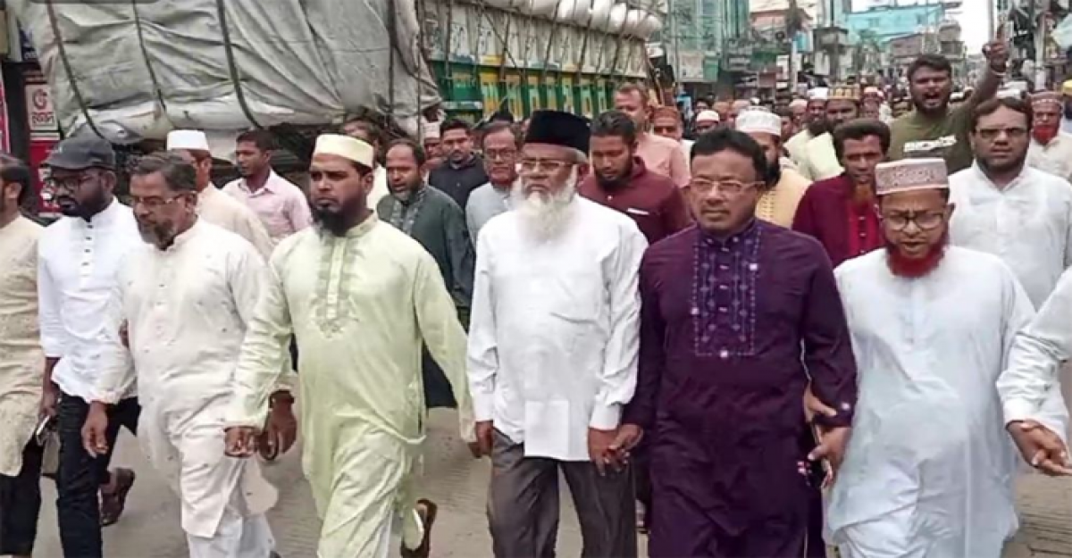টাকা ভাগাভাগি নিয়ে বিএনপি-জামায়াত সংঘর্ষ, আহত ২০