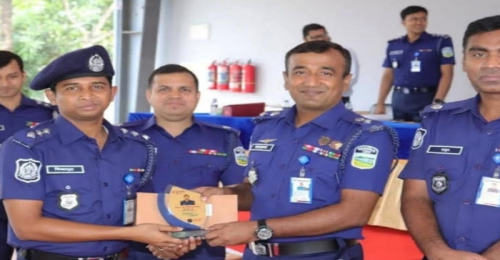 ময়মনসিংহ জেলার শ্রেষ্ঠ সার্কেল অফিসার নির্বাচিত হলেন মদনের এএসপি মিজানুর রহমান