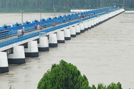 নীলফামারীতে বিপৎসীমার কাছাকাছি তিস্তার পানি