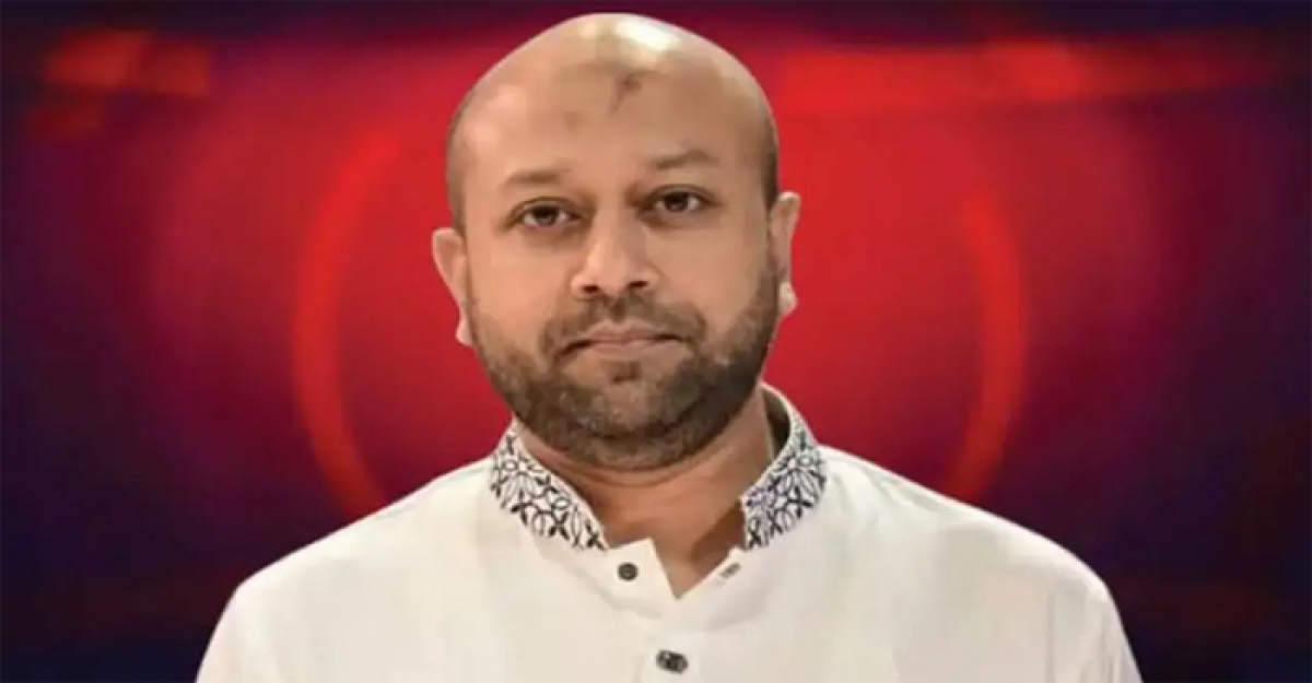 শত কোটি টাকা ক্ষতিপূরণ চেয়ে ব্যারিস্টার ফুয়াদের বিরুদ্ধে লিগ্যাল নোটিশ