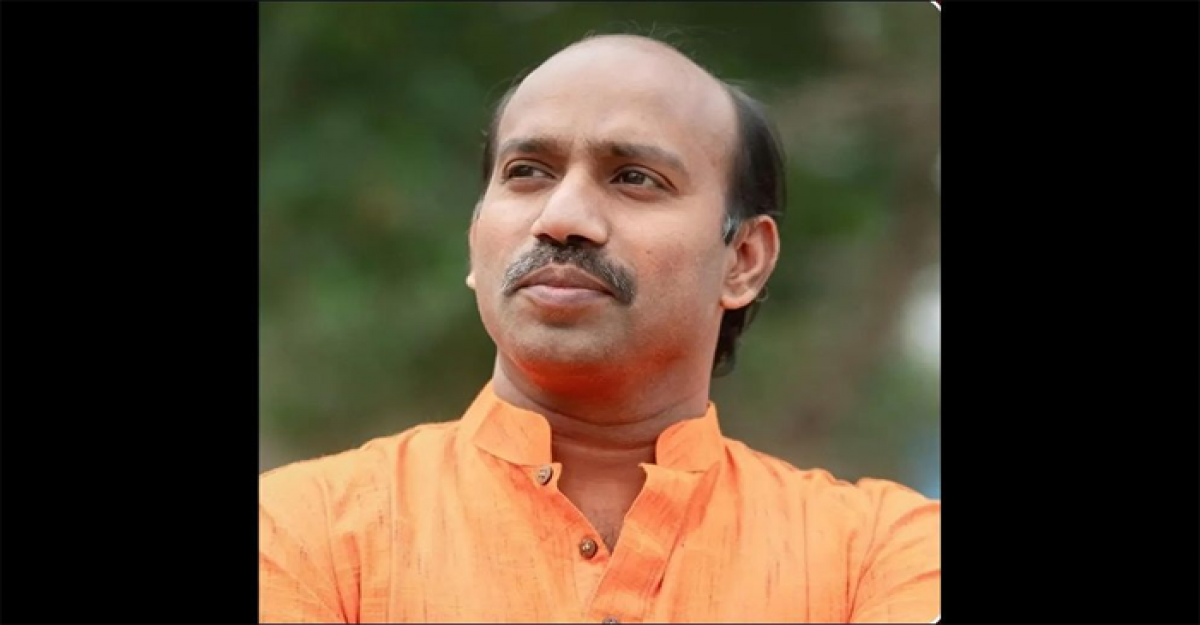 সরকার উৎখাতের পরিকল্পনা নজরুল বিশ্ববিদ্যালয়ের শিক্ষক বরখাস্ত