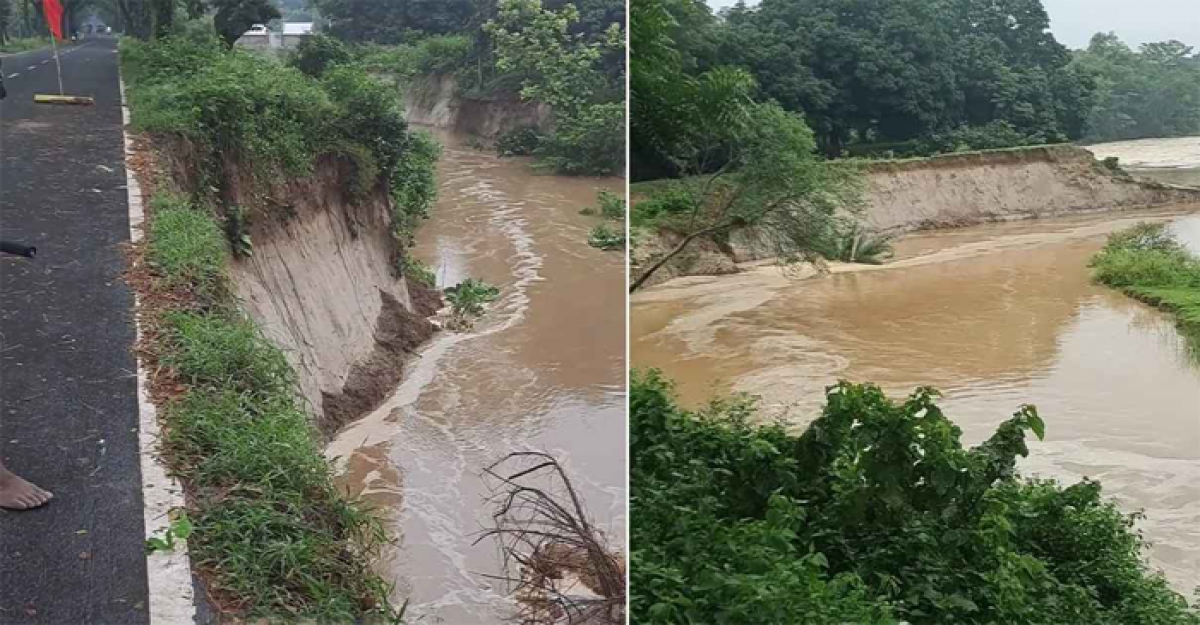 অবৈধ বালু উত্তোলনের অভিযোগে ধসের মুখে দামুড়হুদা-মুজিবনগর সড়ক