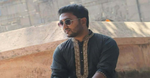 নওগাঁয় ছাত্রাবাস থেকে শিক্ষার্থীর ঝুলন্ত মরদেহ উদ্ধার