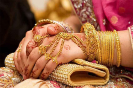 দেশের বাজারে সোনার দামে বড় লাফ