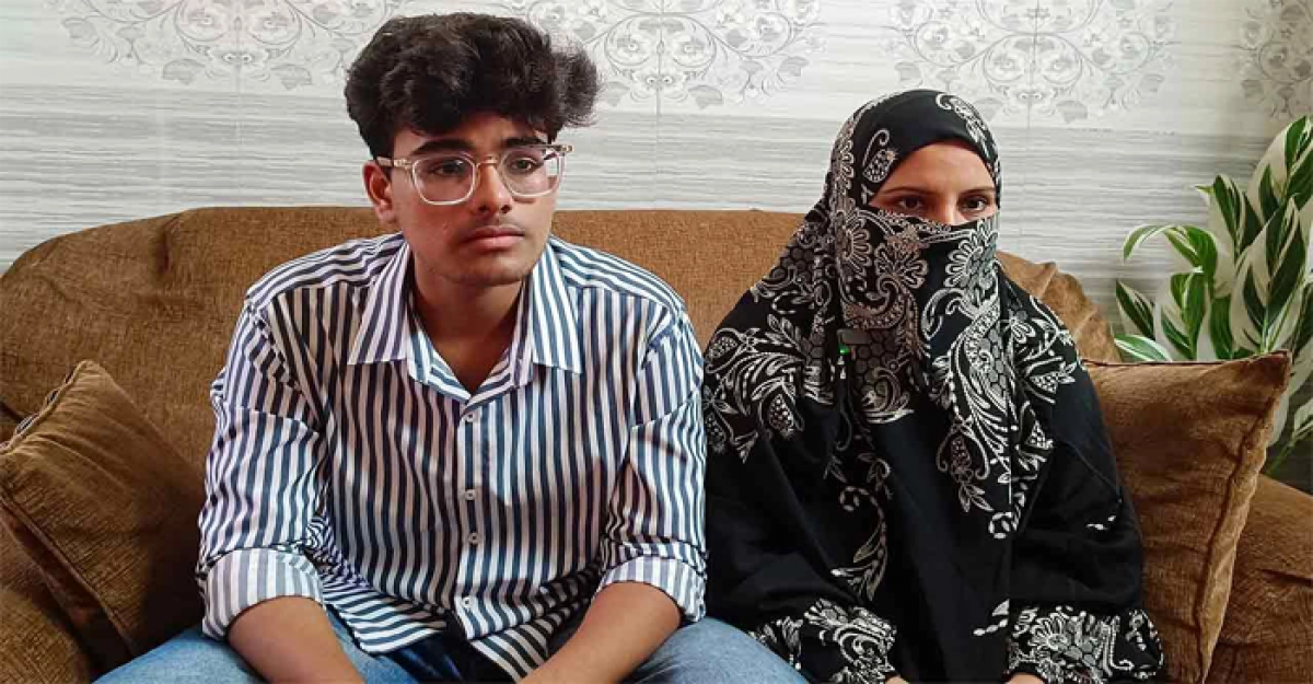 একসঙ্গে এসএসসি পাস করলেন মা-ছেলে, দুজনই জিপিএ-৫