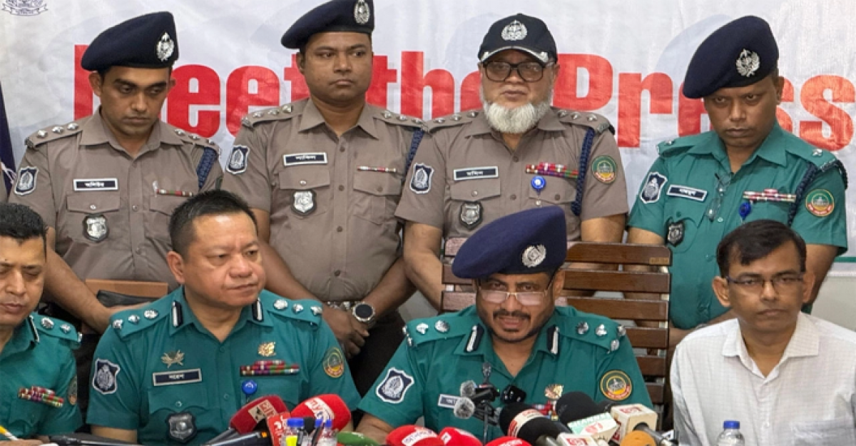 রংপুরে ৪ খুন: মুগ্ধ-সিদ্ধার্থই হত্যাকারী, জানালেন পুলিশ কমিশনার