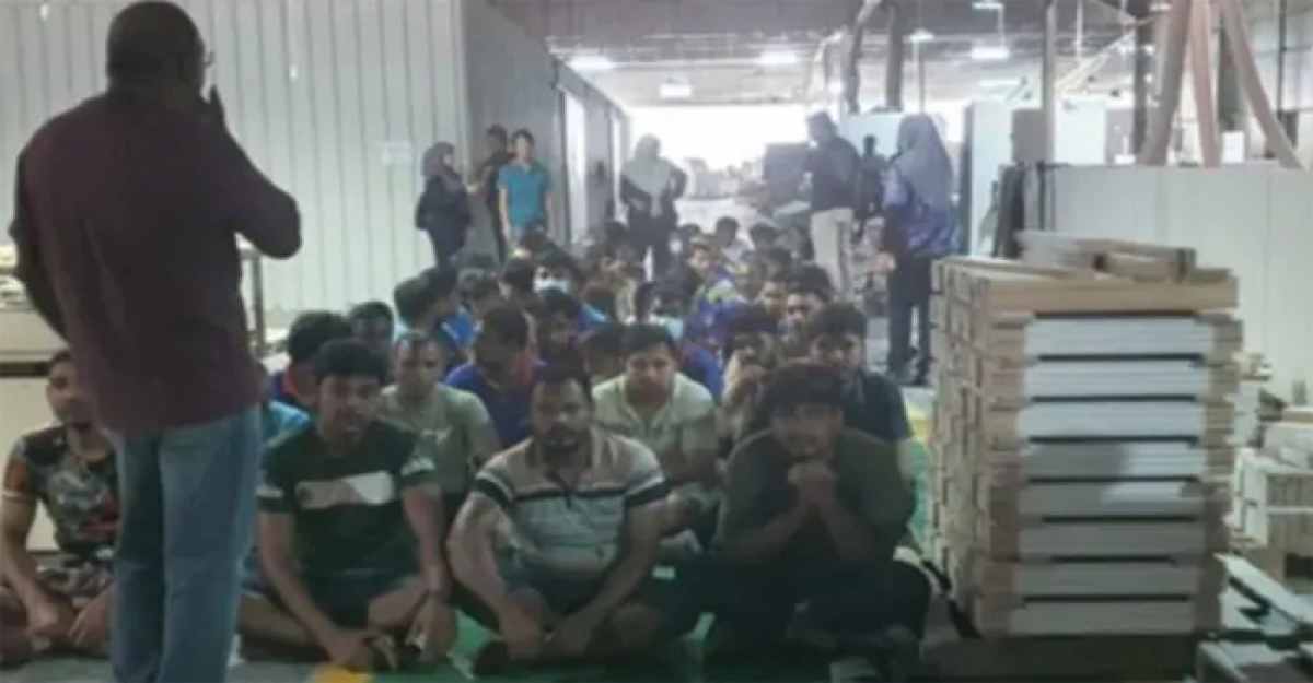 মালয়েশিয়ায় ১৫৫ বাংলাদেশিসহ দুই শতাধিক বিদেশি শ্রমিক আটক