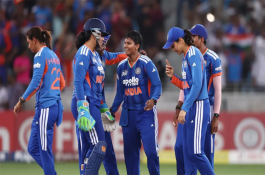 শ্রীলঙ্কাকে হারিয়ে রেকর্ড চ্যাম্পিয়ন ভারত
