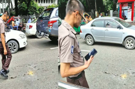 হাইকোর্টের সামনে ককটেল বিস্ফোরণ