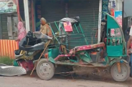 গাজীপুরে ট্রাক-অটোরিকশা মুখোমুখি সংঘর্ষে নিহত ৩