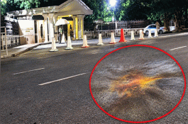 প্রধানমন্ত্রীর কার্যালয়ের সামনে ককটেল বিস্ফোরণ, দুইজনকে খুঁজছে পুলিশ