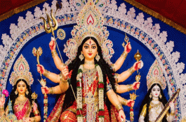 আজ বিজয়া দশমী, প্রতিমা বিসর্জনের মধ্য দিয়ে শেষ হচ্ছে দুর্গাপূজা