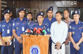 নওগাঁয় কানের দুল ও সম্পদের লোভে বোনকে হত্যা, ভাই-ভাবিসহ গ্রেফতার ৫
