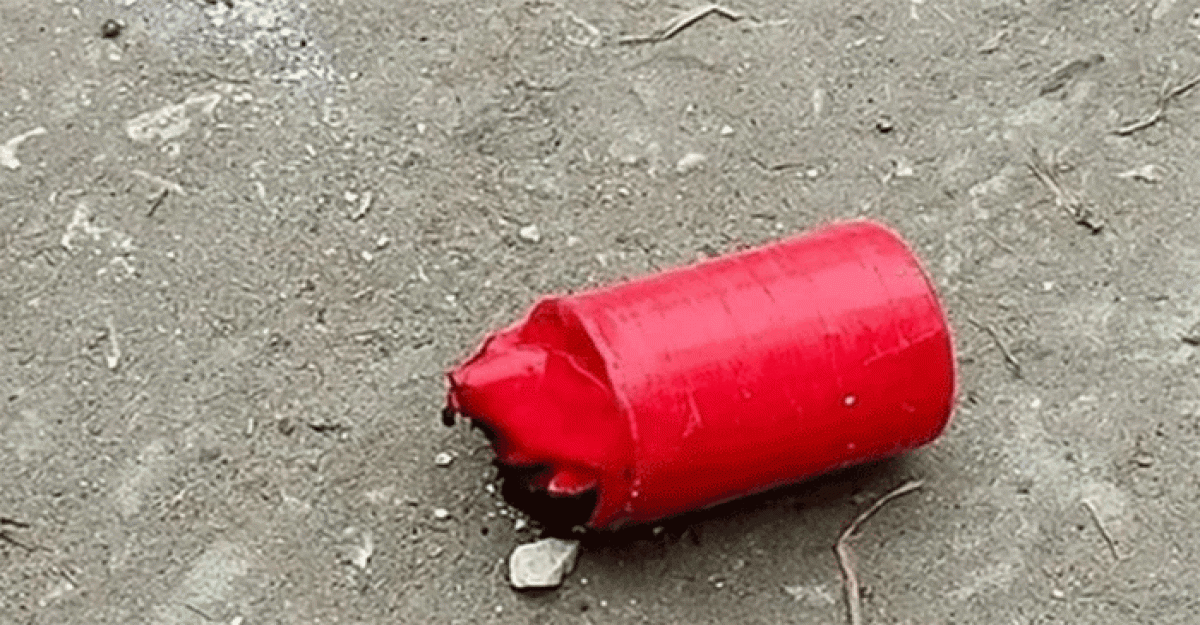 রাজধানীতে থানার সামনে ককটেল বিস্ফোরণ