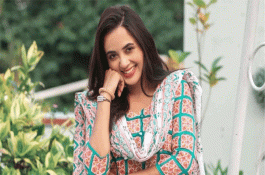 ৯ মাস পর শুটিংয়ে তানিয়া বৃষ্টি
